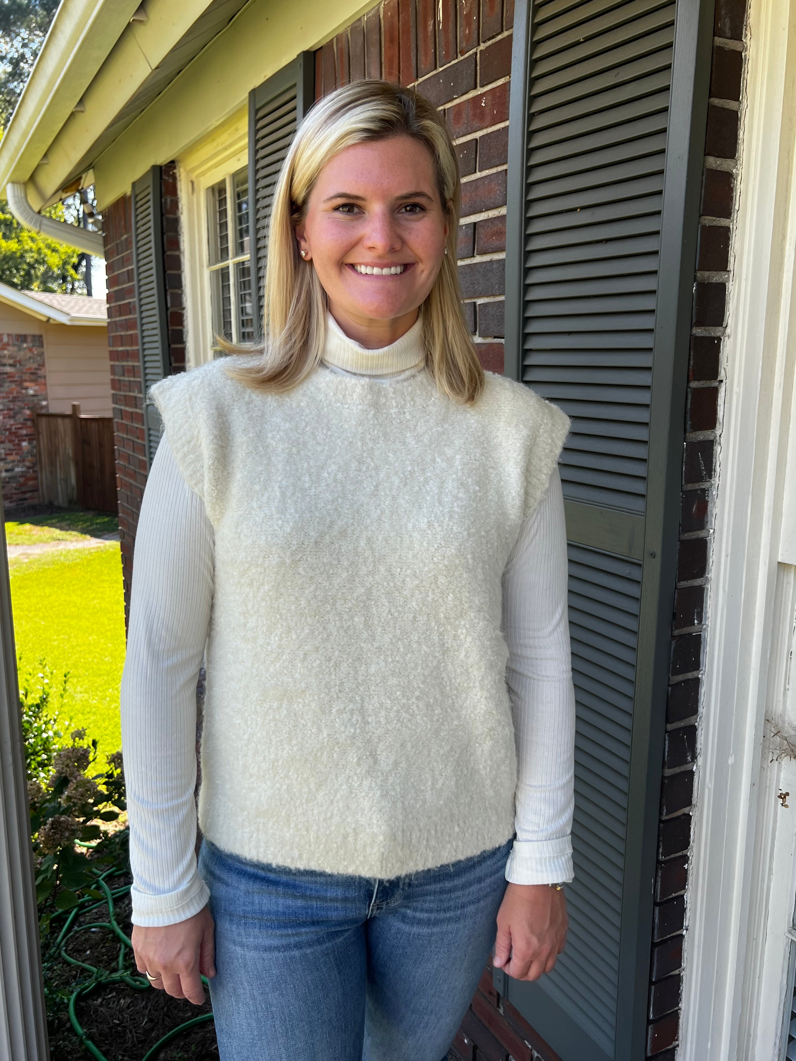 Nagia Sweater